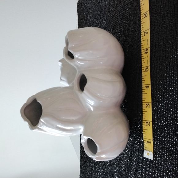 Torre & Tagus 5 bud ceramic vase - Picture 6 of 7